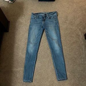 American eagle skinny leg jeans size 4